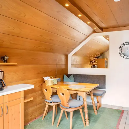 Fruehholz - Waxenstein Apartament